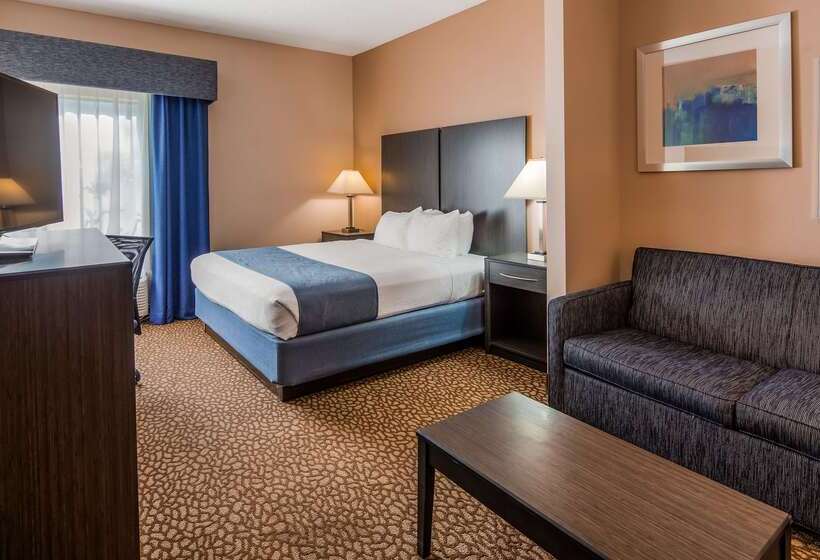 Best Western Plus Bradenton Hotel & Suites