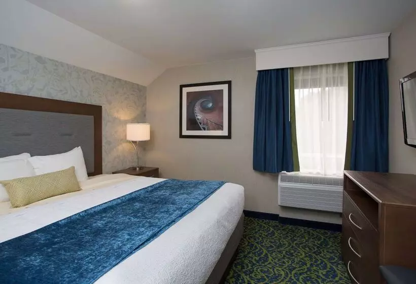 Best Western Plus Portsmouth Hotel & Suites