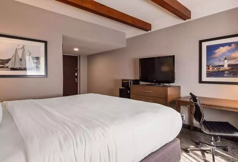 Best Western Plus Portsmouth Hotel & Suites