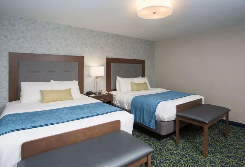 Best Western Plus Portsmouth Hotel & Suites