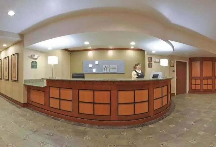 Отель Holiday Inn Express & Suites Danville, An Ihg