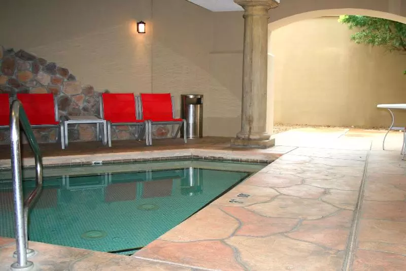 Holiday Inn Express Hotel & Suites Marina, An Ihg