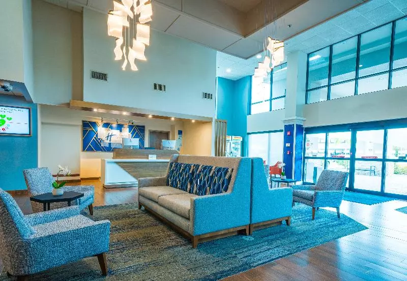 Holiday Inn Express Hotel & Suites Tampa Oldsmar, An Ihg