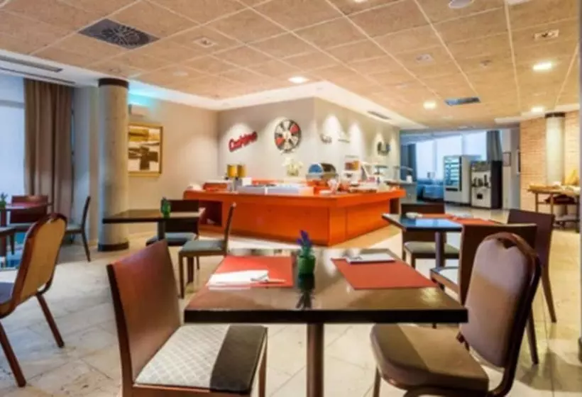 ホテル Isla De La Garena