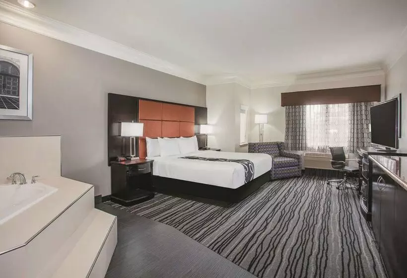 Отель La Quinta By Wyndham Dublin Pleasanton