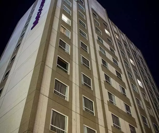 Отель Mercure Sao Jose Dos Campos