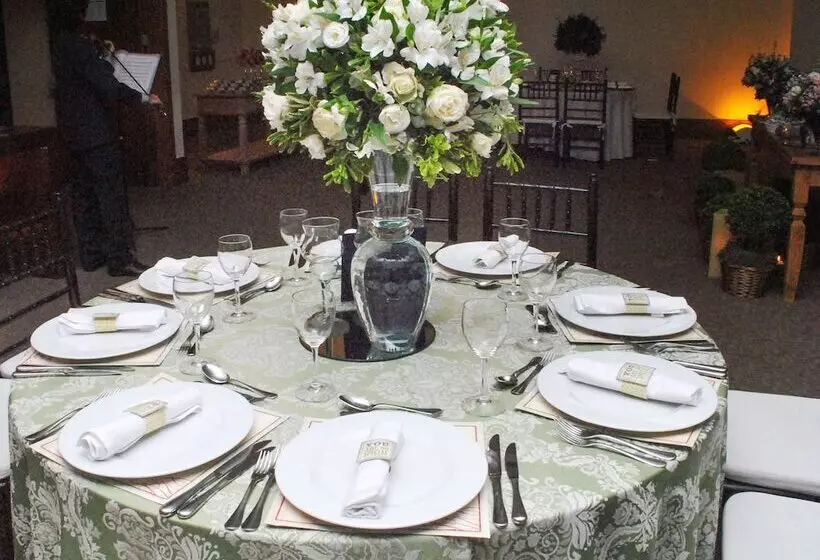 Отель Mercure Sao Jose Dos Campos