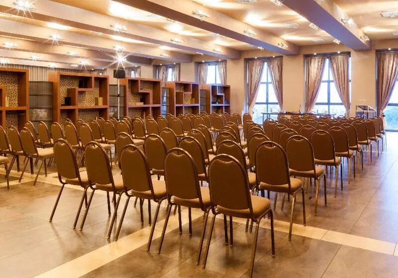 فندق Palau De Bellavista Girona By Urh