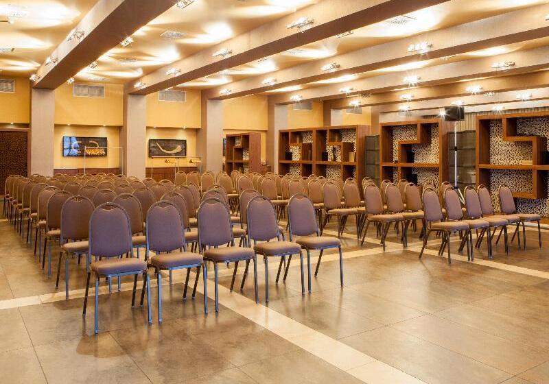 酒店 Palau De Bellavista Girona By Urh