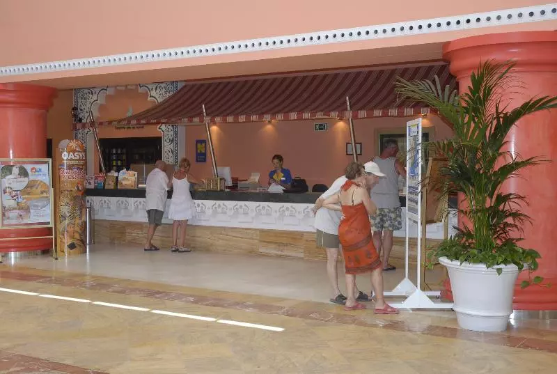 Отель Playazimbali