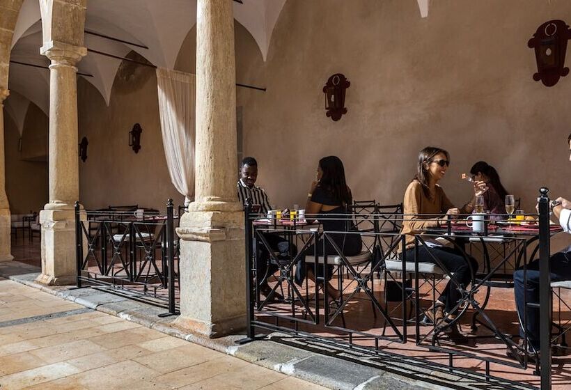 Отель Pousada Convento De Tavira