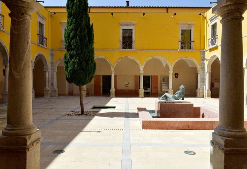 Отель Pousada Convento De Tavira