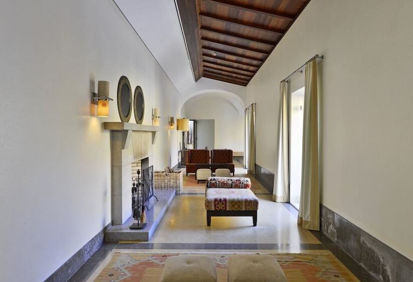 Отель Pousada Convento De Tavira