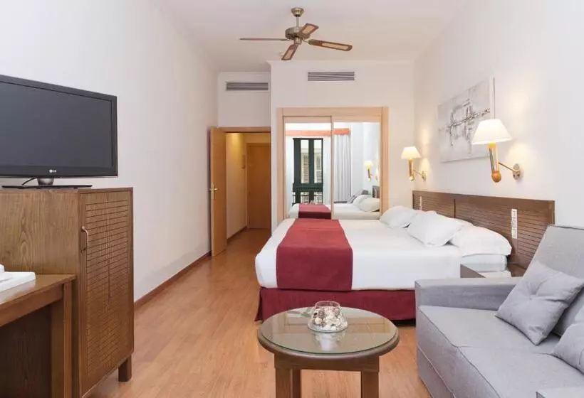 Отель Senator Cádiz