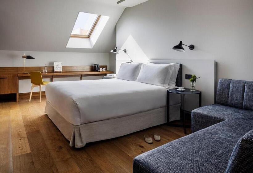 Tótem Madrid, A Small Luxury Hotel Of The World