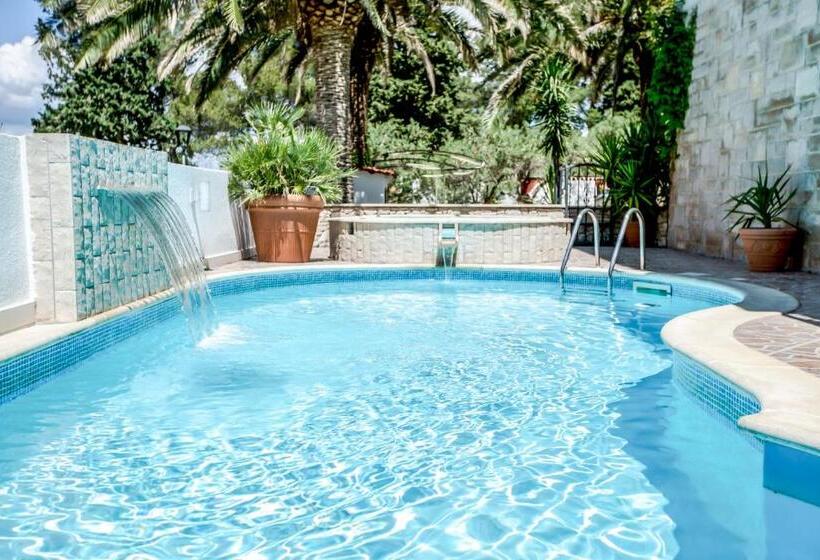 ホテル Villa Adriatica   Adults Only