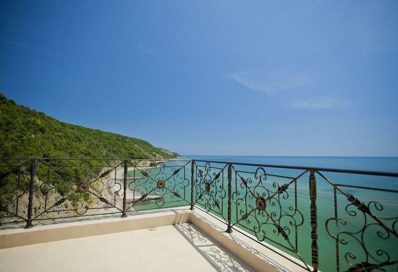 Royal Bay Hotel – All Inclusive