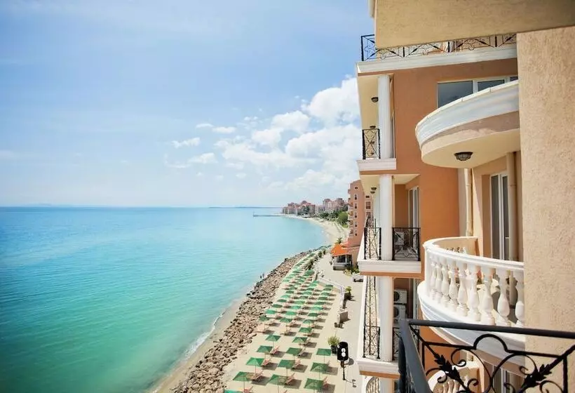 Royal Bay Hotel – All Inclusive