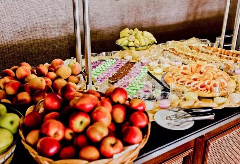 Royal Bay Hotel – All Inclusive