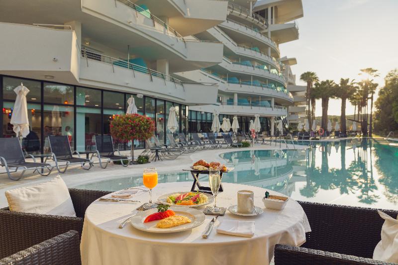 Отель Senator Banús