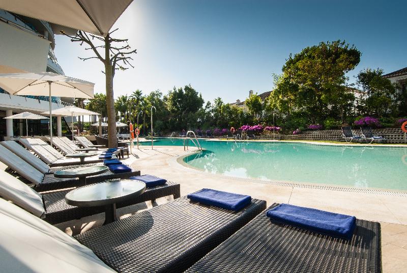 Отель Senator Banús