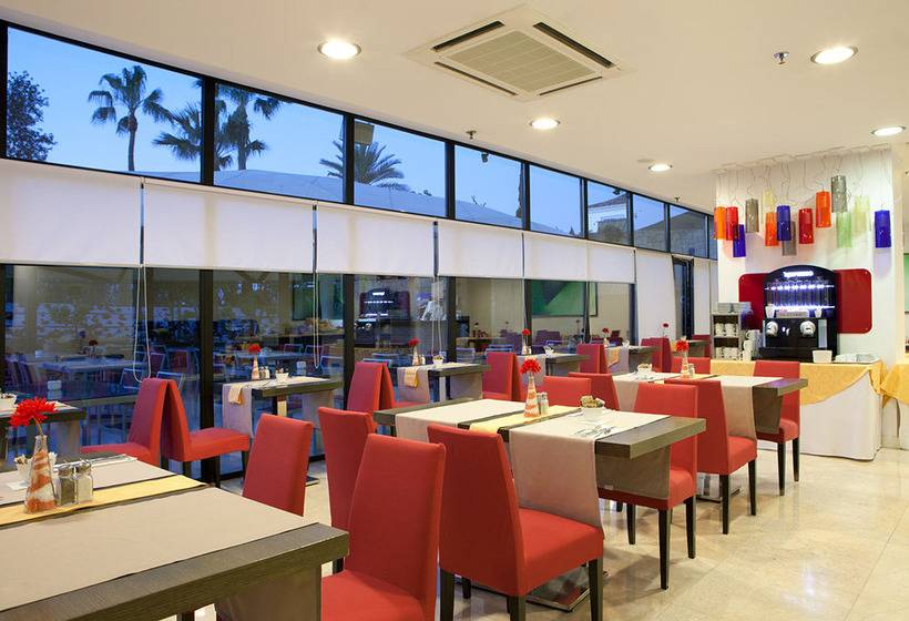 Отель Senator Banús