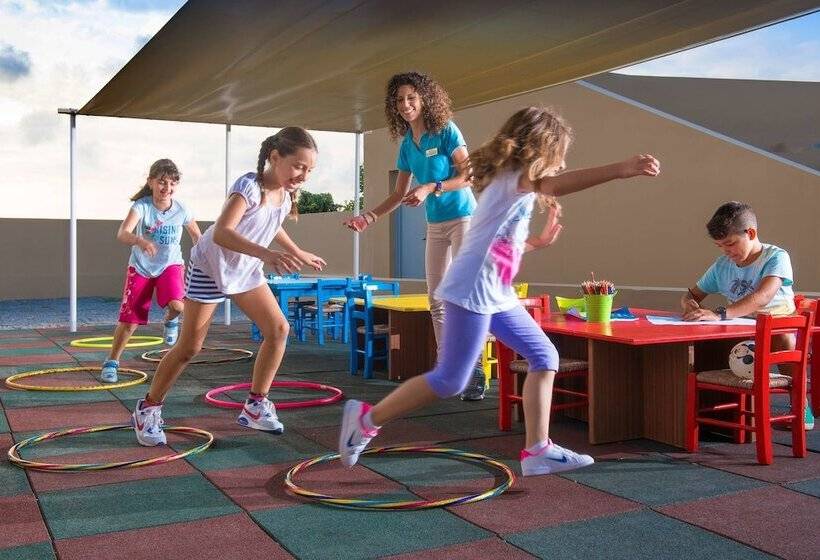 فندق Blue Bay Resort