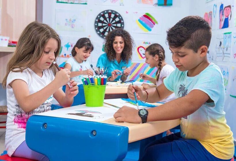 فندق Blue Bay Resort