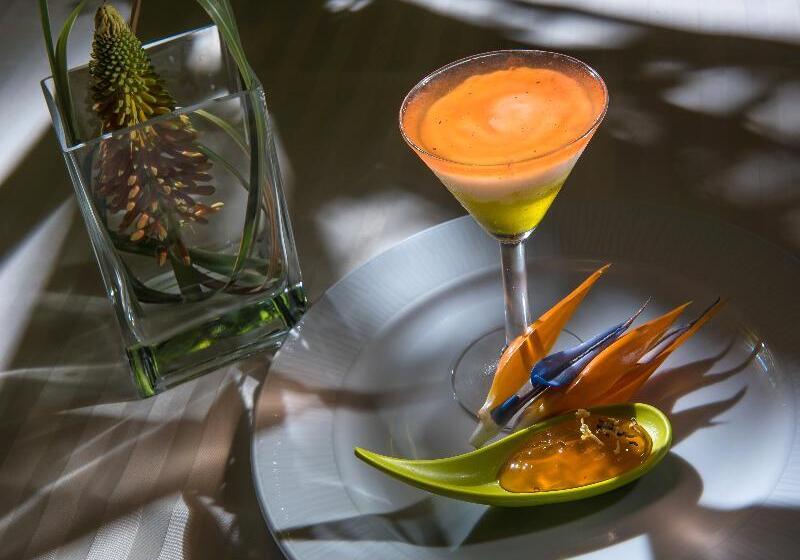 فندق Blue Bay Resort