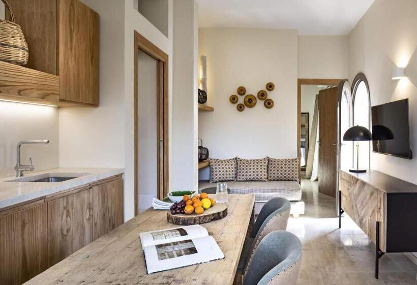 בית מלון כפרי Borgo Antico San Pantaleo