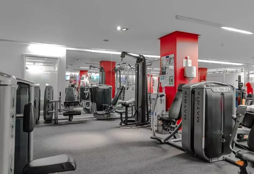 Clayton Hotel Cork City