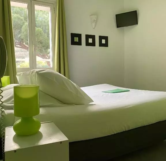 هتل Hôtel La Rotonde