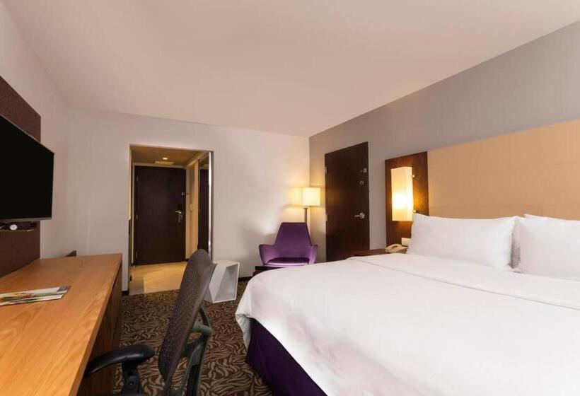 فندق Krystal Urban Monterrey San Jeronimo