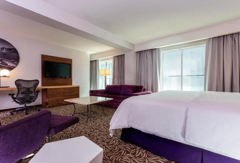 فندق Krystal Urban Monterrey San Jeronimo