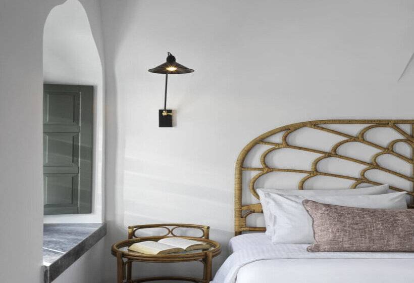 هتل La Maltese Estate