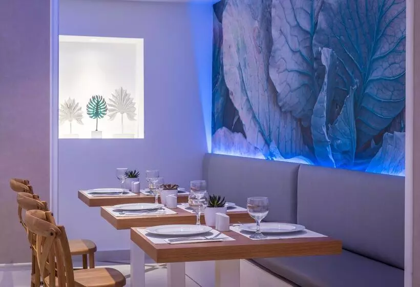 ホテル Mari Kristin Beach