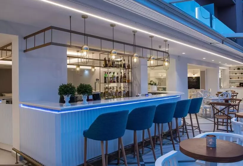 ホテル Mari Kristin Beach