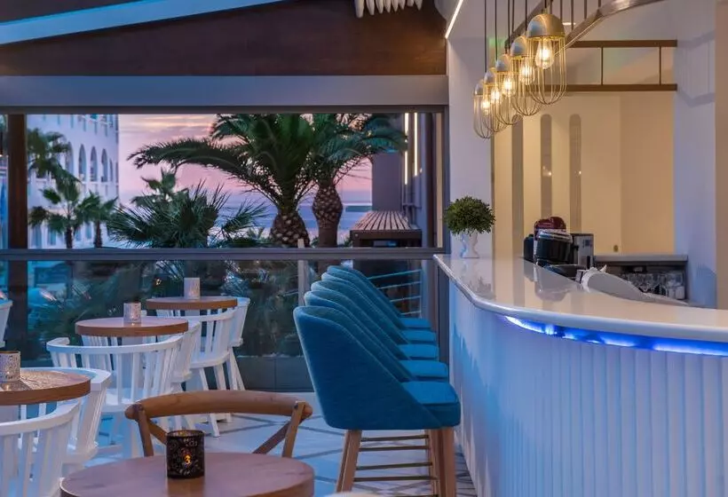 ホテル Mari Kristin Beach