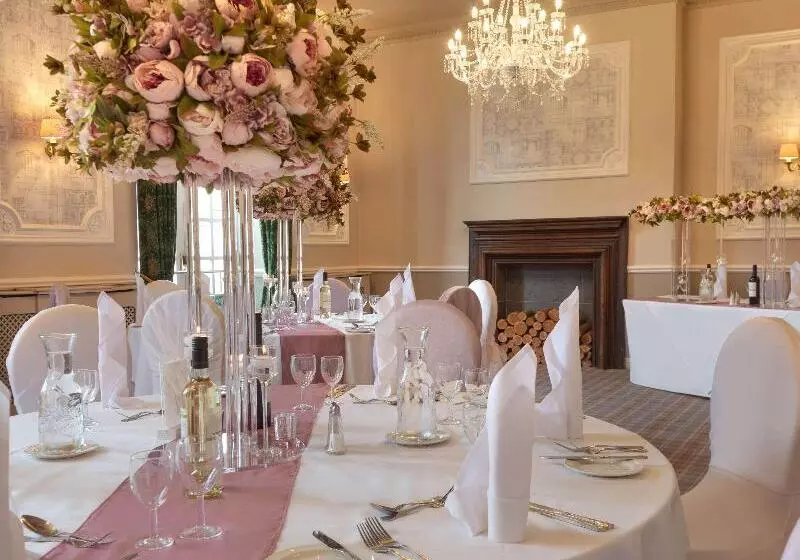 Albrighton Hall Hotel And Spa, A Member Of Radisson Individuals
