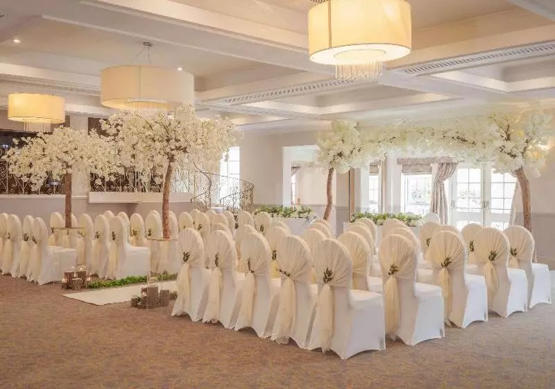 Albrighton Hall Hotel And Spa, A Member Of Radisson Individuals