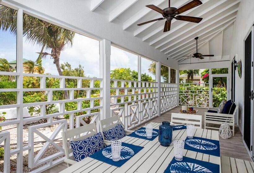 هتل Ports Of Call Resort