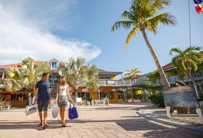 هتل Ports Of Call Resort