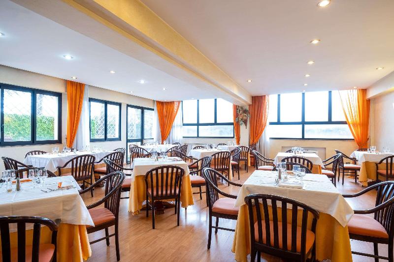 בית מלון כפרי Quality Rouge Et Noir