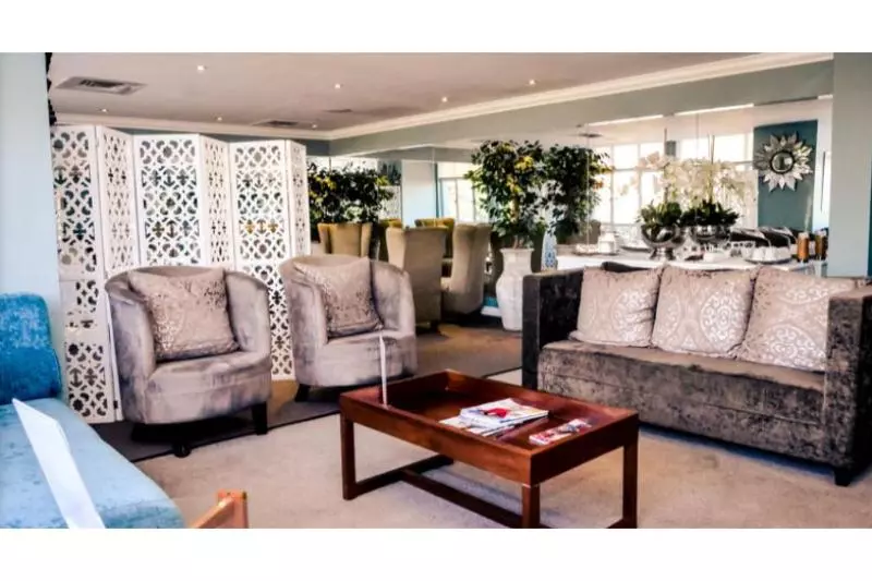 호텔 The Riverside