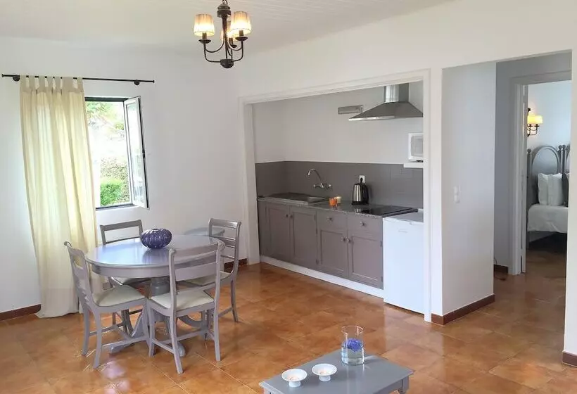 Отель Solar Do Conde Garden