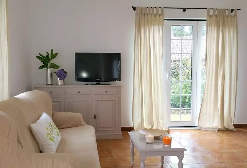 Отель Solar Do Conde Garden