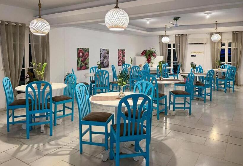 בית מלון כפרי Stratos