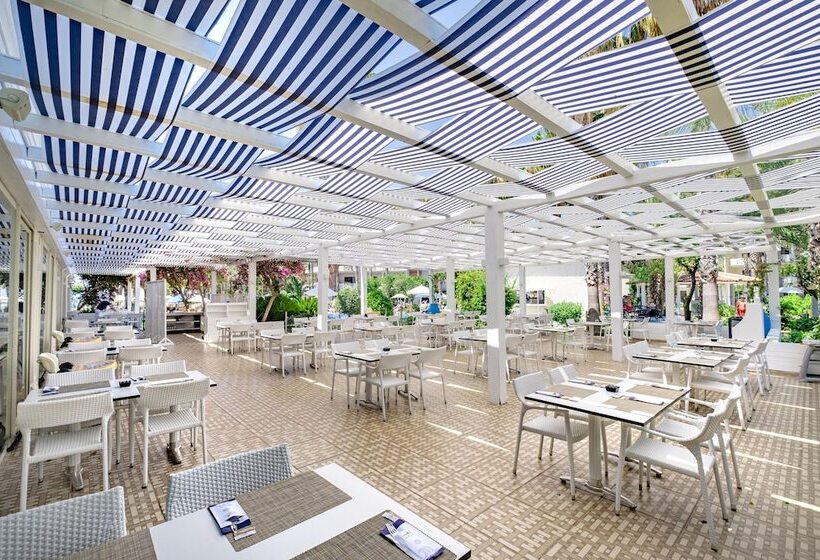 בית מלון כפרי Utopia Resort & Residence