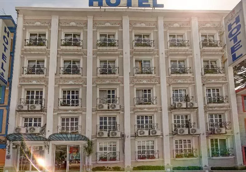 هتل Villa Las Margaritas Plaza Cristal