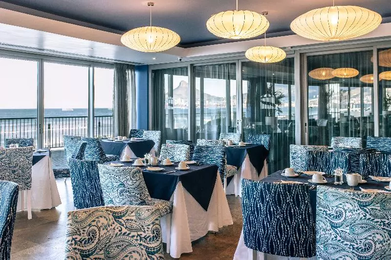 Lagoon Beach Hotel Apartments